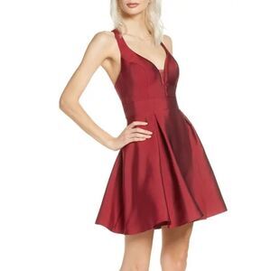 Mikado Fit & Flare Dress
SEQUIN HEARTS